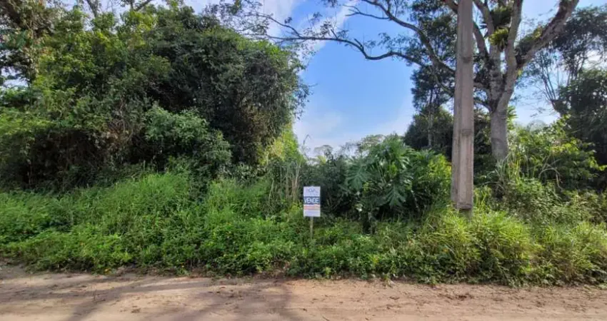 Terreno em itapoá - com possibilidade de construção imediata, 5 quadras do asfalto
