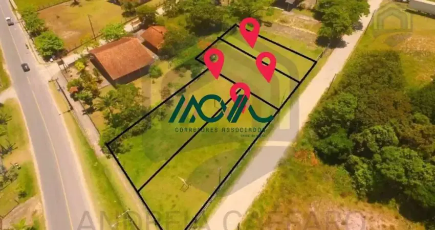 4 terrenos juntos, sendo dois terrenos de frente para avenida beira mar 5 (uma esquina)