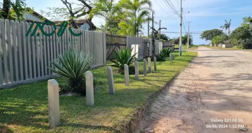 Casa com 3 quartos à venda na Rua Rouxinol, 206, Praia Continental, Itapoá