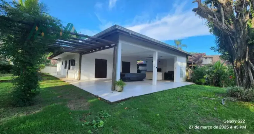 Casa com 4 quartos para alugar na Rua 2630 do Farol, 250, Pontal do Norte, Itapoá