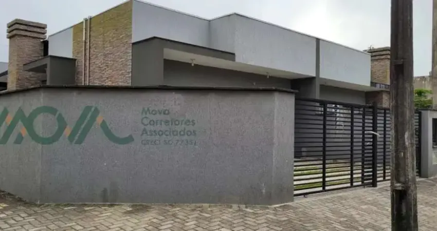 Casa à venda na Rua 02, Praia Continental, Itapoá