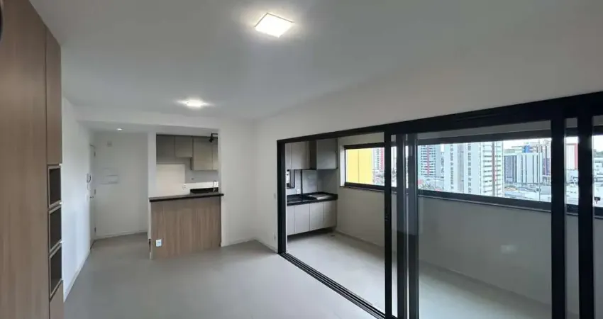 Apartamento com 3 quartos para alugar na Rua Aviador Marques de Pinedo, 15-20, Vila Aviação, Bauru