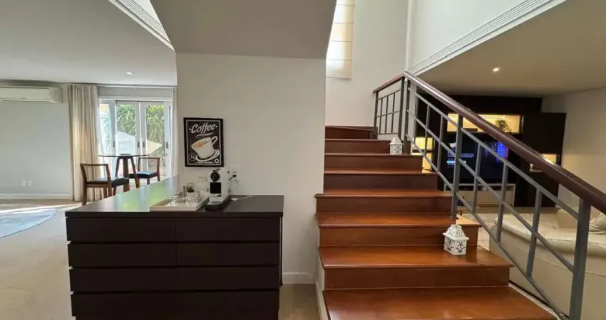 Casa em condomínio fechado com 4 quartos para alugar na Rua Jayme Vicente Holloway, 1-51, Vila Aviação, Bauru