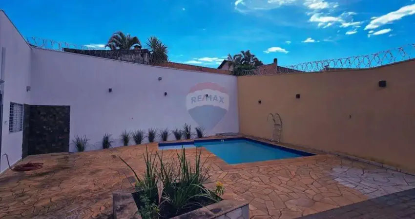 Casa térrea com piscina aquecida – ribeirânia – 550 m² de terreno