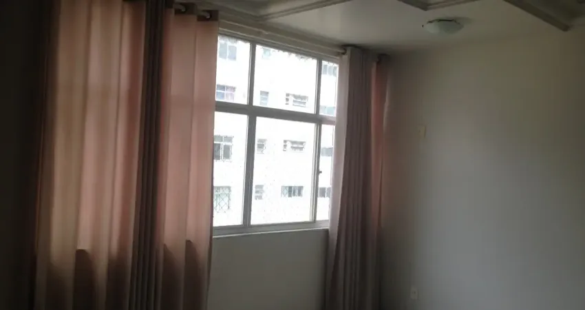 Apartamento 2 quartos para locação na pituba – rua piauí - nascente