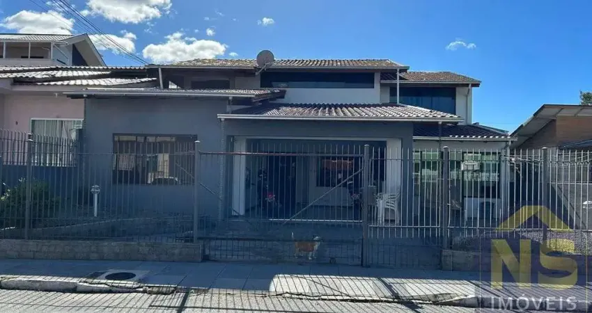 Casa com 4 quartos à venda no São Judas, Itajaí 
