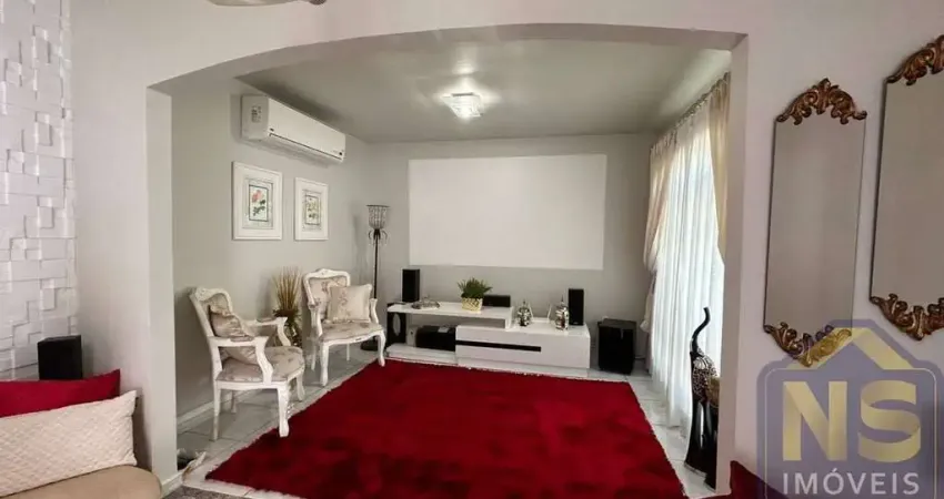 Casa com 3 quartos à venda no São João, Itajaí 