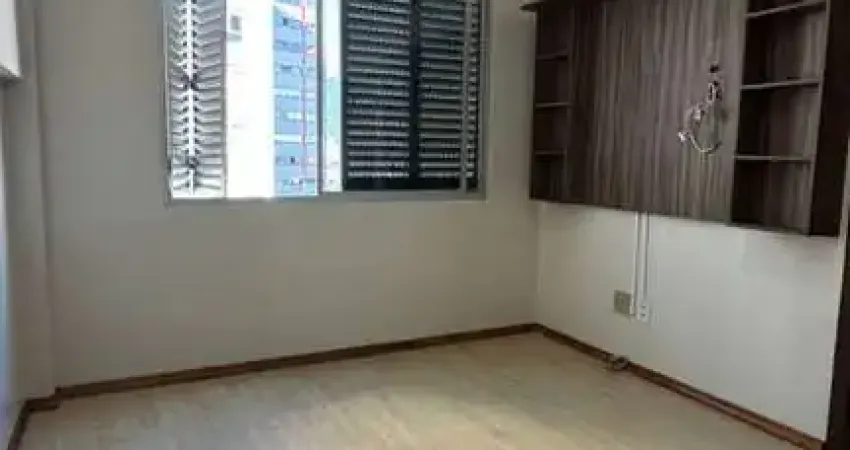 Apartamento com 3 quartos para alugar no Centro, Itajaí 