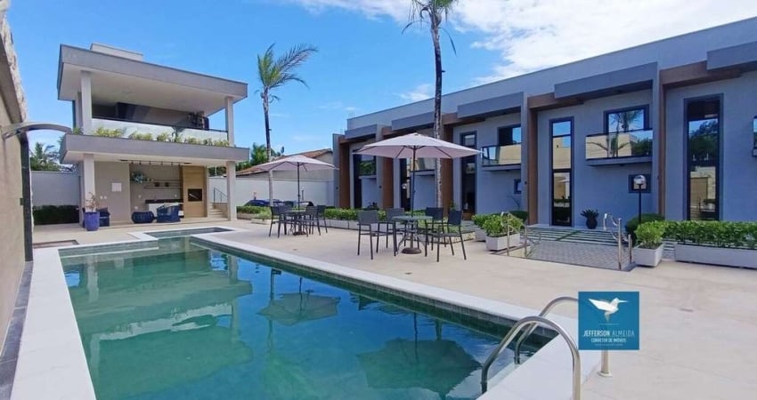 Casa Nova com Varanda Gourmet em Condomínio no Eusébio, Ótima localização Próximo a Fortaleza, 101m2, 03 Quartos, Varanda Gourmet com Churrasqueira e Chuveirão, Cozinha Integrada e com Armários, 02 Va