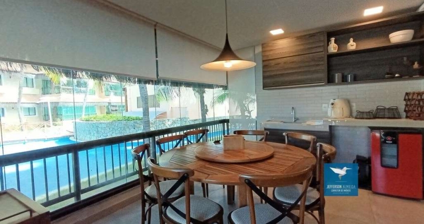 Apartamento no Porto das Dunas, Térreo, Totalmente Projetado e Mobiliado com Muito Bom Gosto e a Uma Quadra da Praia, 03 Quartos, 90m2, Vista Ilha, 02 Vagas Paralelas. Porteira Fechada!