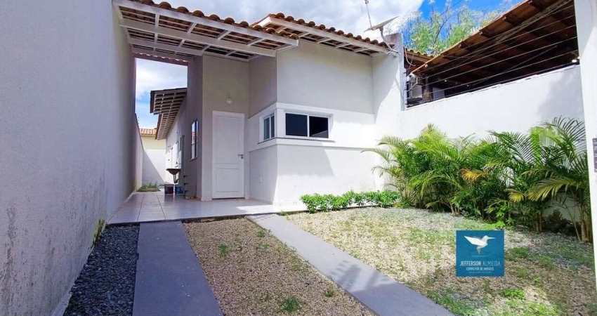 Raridade! Casa Plana em Rua Pública na Região Central de Eusébio, 03 Quartos, 72m2, Lote 130m2 (5m x 26m), 01 Vaga