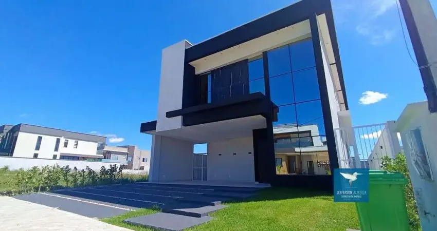 Casa Duplex Nova com Varanda Gourmet e Piscina Privativos na Cidade Alpha (Terras Alphaville 04), 241,29m2, 04 Suítes, Gabinete, Varandão, 04 Vagas