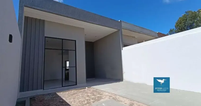 Casa Plana Nova em Rua Pública na Região Central de Eusébio em Fase de Acabamento, Varanda, Churrasqueira, 02 Suítes, Master Ampla, 87m2, 02 Vagas