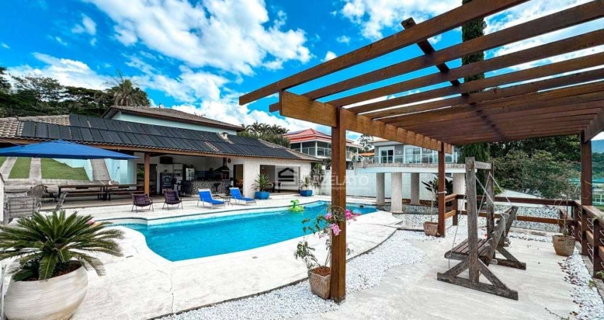 Casa com 4 Suítes à venda, 329 m² por R$ 1.650.000 - Alpes D'Ouro - Bom Jesus dos Perdões/SP