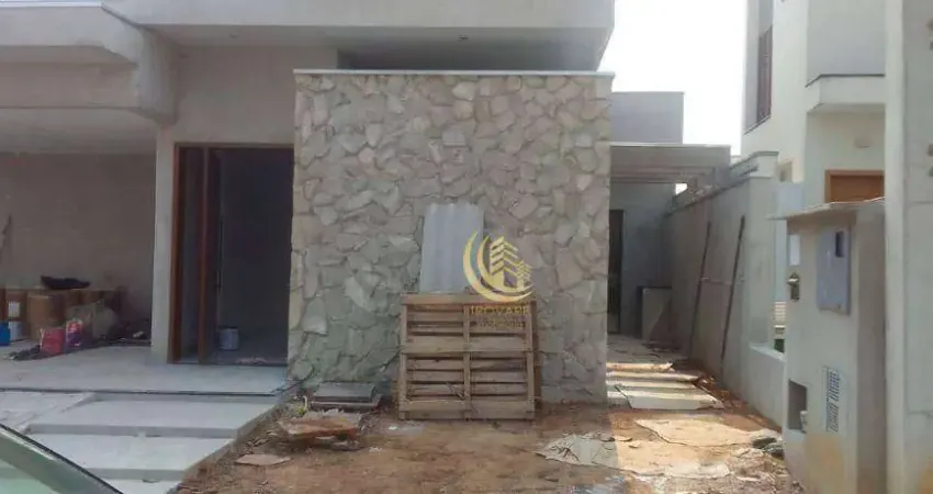 Casa com 3 dormitórios à venda, 169 m² por R$ 1.300.000,00 - Ouroville  - Taubaté/SP