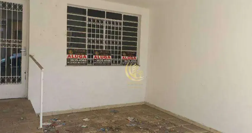 Casa com 3 dormitórios para alugar, 120 m² por R$ 2.262,84/mês - Centro - Taubaté/SP