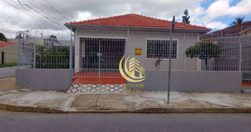 Casa com 3 dormitórios à venda, 220 m² por R$ 530.000,00 - Vila São Carlos - Taubaté/SP