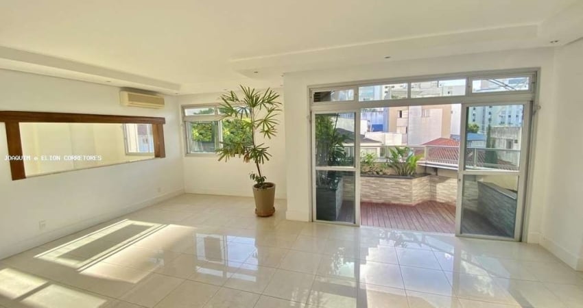 Apartamento para Venda em Florianópolis, Centro, 4 dormitórios, 2 suítes, 5 banheiros, 2 vagas