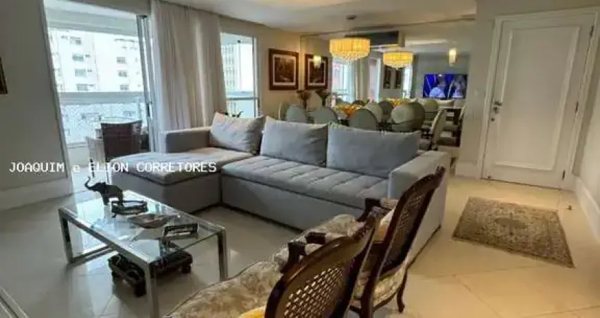 Apartamento para Venda em Florianópolis, Centro, 4 dormitórios, 3 suítes, 4 banheiros, 2 vagas