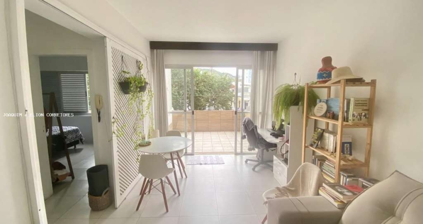 Apartamento para Venda em Florianópolis, Centro, 1 dormitório, 1 banheiro, 1 vaga