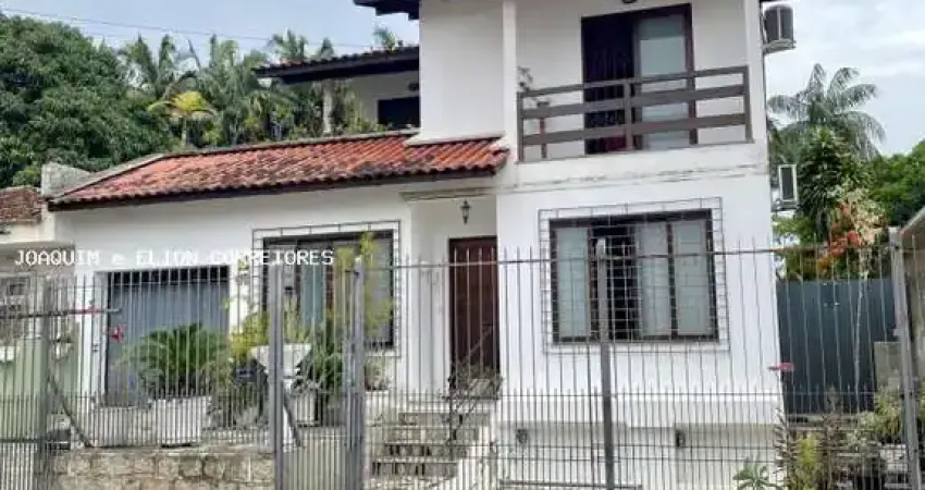 Casa para venda em florianópolis, abraão, 5 dormitórios, 1 suíte, 3 banheiros, 4 vagas