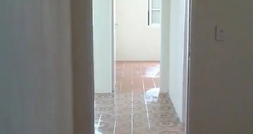Casa a venda/permuta em Ribeirão Pires – Jardim Aymoré Estuda permuta por outro imóvel/casa ou apartamento Ótima casa com 4 dormitórios sendo 1 suíte, 1 garagem, 2 banheiros, lavanderia fundos, churra