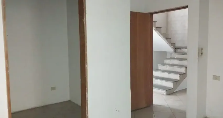 Casa com 3 quartos para alugar na Vila Vilma, Santo André 