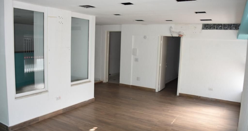 Casa com 5 quartos para alugar no Tatuapé, São Paulo 