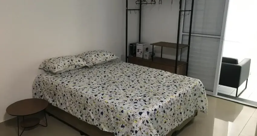 Apartamento mobiliado e com sacada para venda/permuta na república