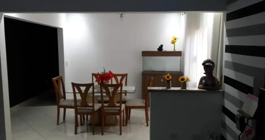 Sobrado com sacada, churrasqueira para venda/permuta jardim sapopemba