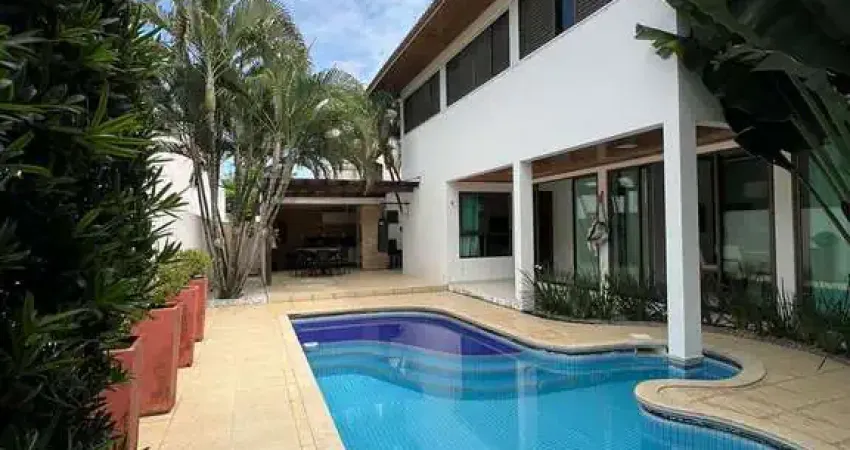Casa em condomínio de luxo a beira mar com 4 suítes e muito conforto em Maceió