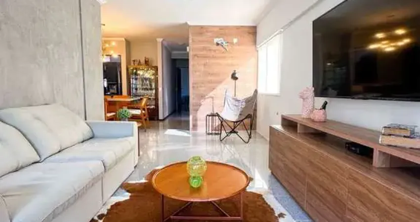 Apartamento com 3 suítes todo pronto nascente com 2 vagas soltas na ponta verde