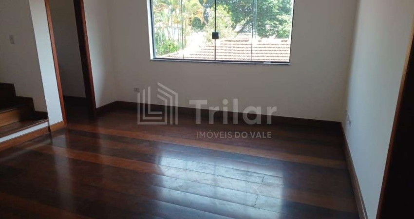 Excelente casa comercial no jardim Esplanada!