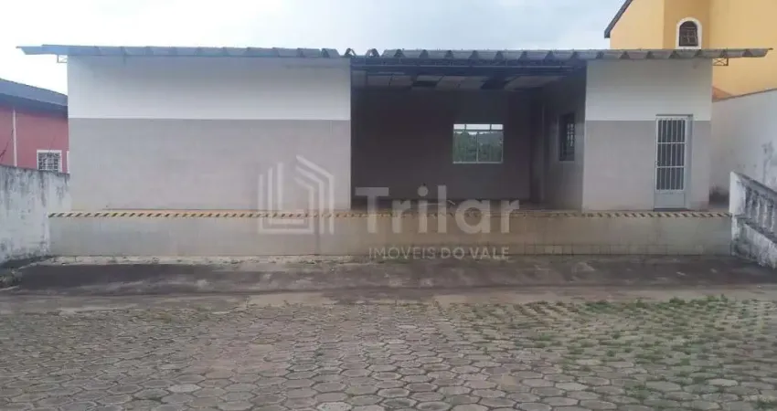Excelente galpão para venda  com 1000 metros de terreno e 150 de área construída.