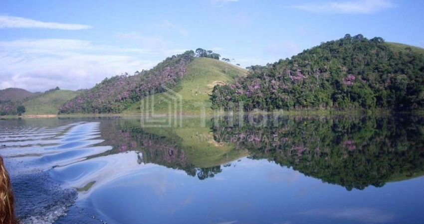 Chácara / sítio com 7 quartos à venda no Pavoeiro, Paraibuna 