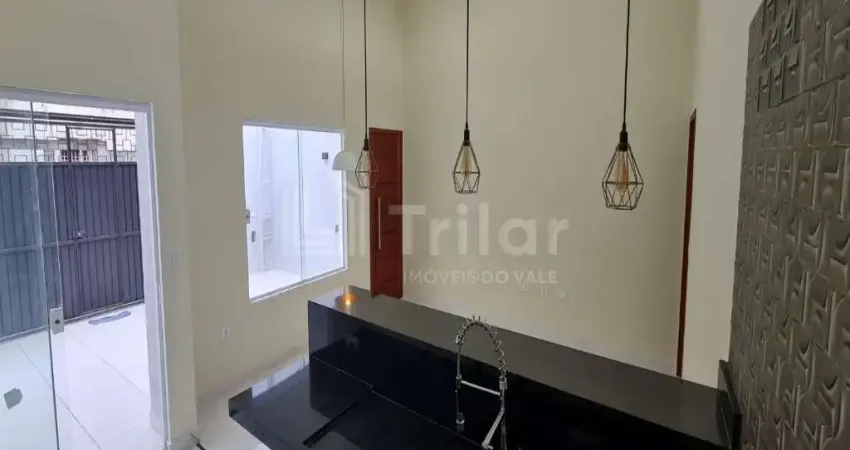 Casa à venda em Jacareí-SP: 3 quartos, 1 suíte, 2 salas, 3 banheiros, 2 vagas na Loteamento Villa Branca - 110m².