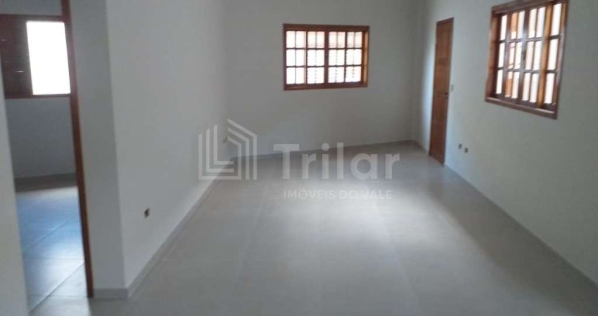 Casa terrea com Suite SANTANA