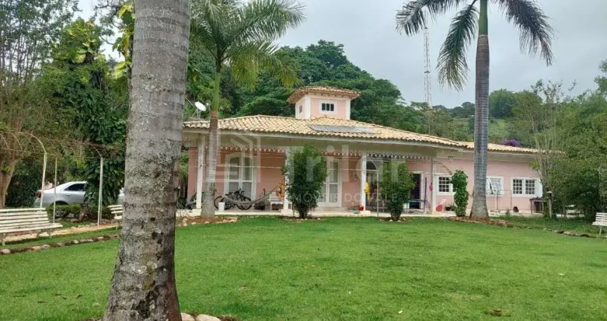 Chácara / sítio com 3 quartos à venda no Centro, Paraibuna 