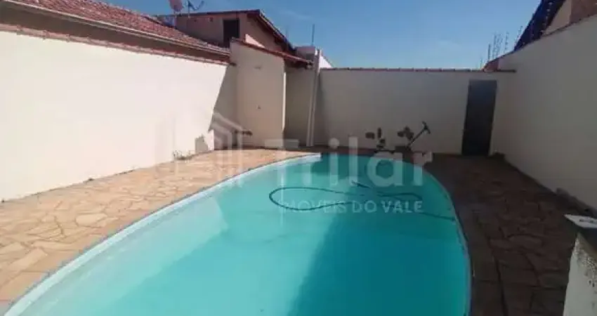 Casa para locação na vila formosa, jacareí-sp: 2 quartos, 2 salas, 2 banheiros, 1 vaga de garagem, piscina e churrasqueira !