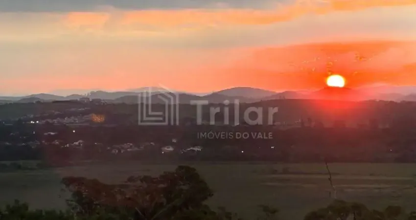 Apartamento duplex  à venda no Centro de São José dos Campos-SP: 1 quarto, 1 suíte, 2 salas, 2 banheiros, 1 vaga de garagem - 48m².