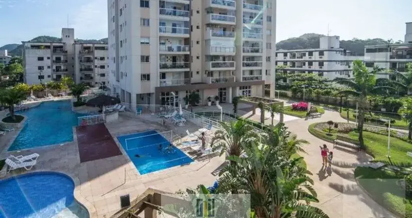 Apartamento alto padrão em condomínio clube, 2 suítes,  astúrias - guarujá/sp.
