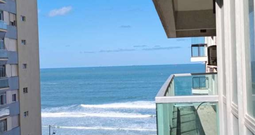 Apartamento com vista lateral mar, 3 dormitórios sendo 2 suítes, lazer no condomínio, à menos de 50 metros da praia em PITANGUEIRAS - Guarujá/SP.