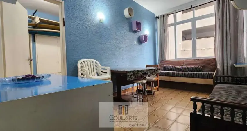 Apartamento à menos de 100 metros do mar, 1 suíte, na praia das PITANGUEIRAS-Guarujá/SP