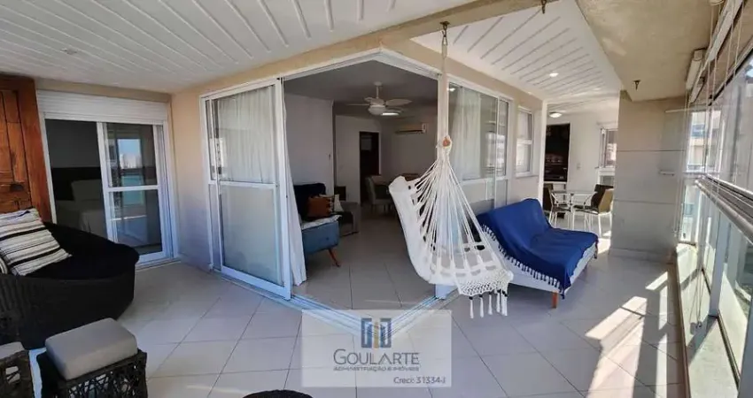 Apartamento alto padrão com acesso a sacada gourmet, 3 suítes climatizadas e lazer completo no condomínio, na praia das asturias-guarujá/sp