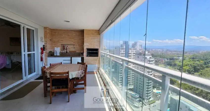 Apartamento alto padrão com sacada gourmet, 3 dormitórios climatizados sendo 1 suíte, lazer no condomínio na praia das astúrias-guarujá/sp.