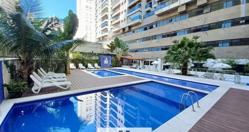 Apartamento flat com sacada gourmet, 2 dormitórios sendo 1 suíte, lazer no condomínio na praia das pitangueiras-guarujá/sp.