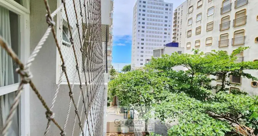 Apartamento alto padrão com sacada vista lateral mar, 3 dormitórios+ dormitório de serviço, à menos de 50 metros do mar na praia das pitangueiras-guarujá/sp.