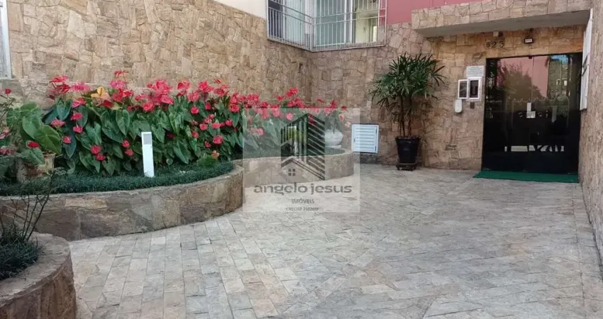 Apartamento 80m², 03 Dormitórios, 01 Vaga.