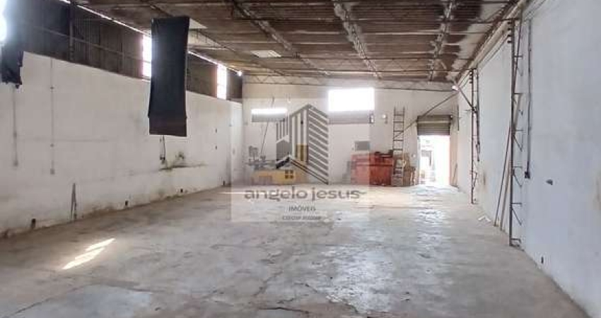 Salão comercial, 210m²