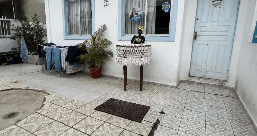 Casa com 2 quartos à venda na Rua José Rebelo da Cunha, Centro, Camboriú